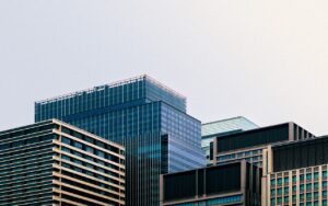 東京の小顔整体で首肩から改善する方法は？